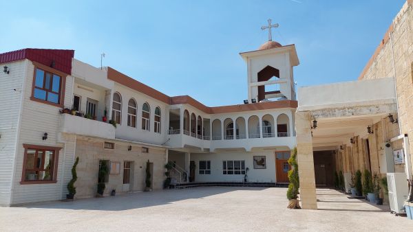 كنيسة