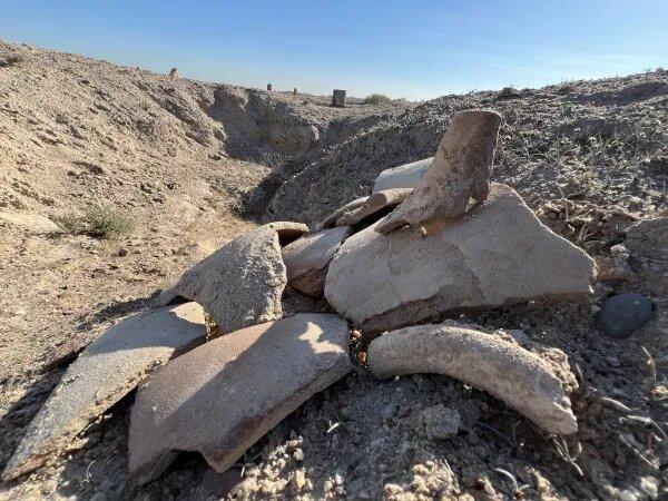 القبور